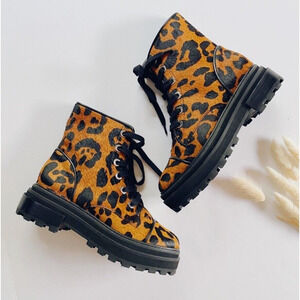 Schutz Maylova Leopard Calf Hair Lace-Up Combat Boots Size 7.5 NWOT